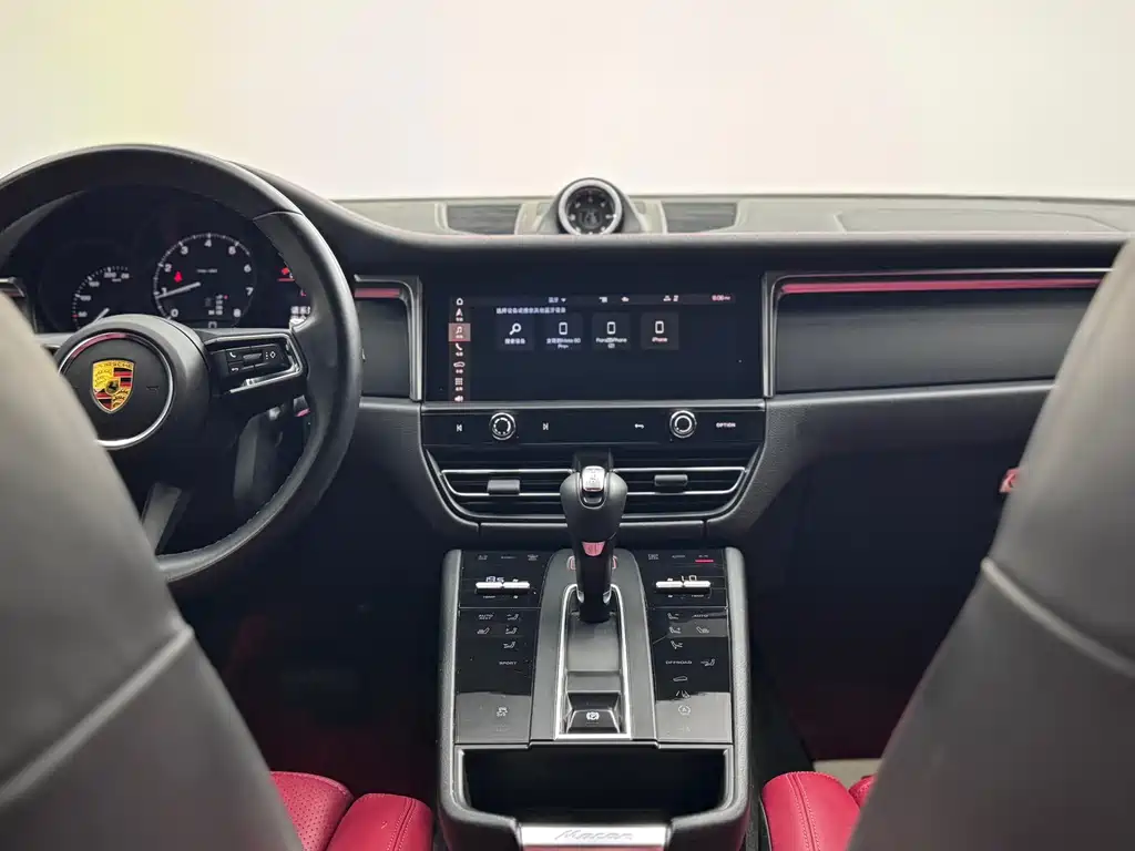 Porsche Macan — миниатюра 11