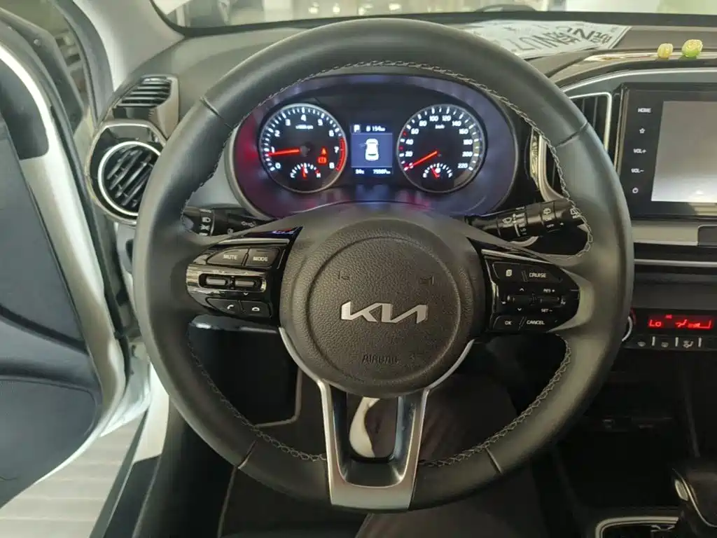 Kia KX1 — миниатюра 11
