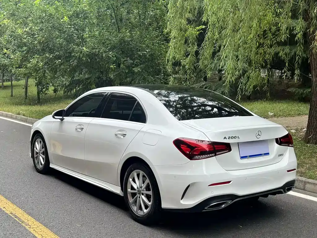 Mercedes-Benz A-Class A 2022 A 200 L Sport