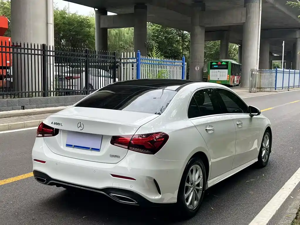 Mercedes-Benz A-Class A 2022 A 200 L Sport