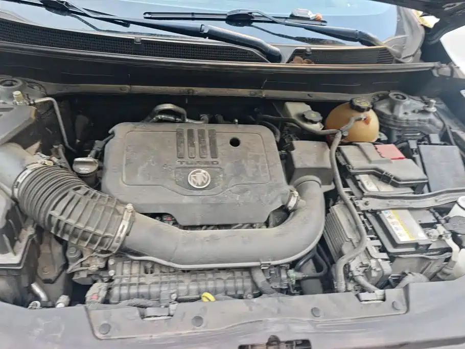 Buick Enclave — миниатюра 10