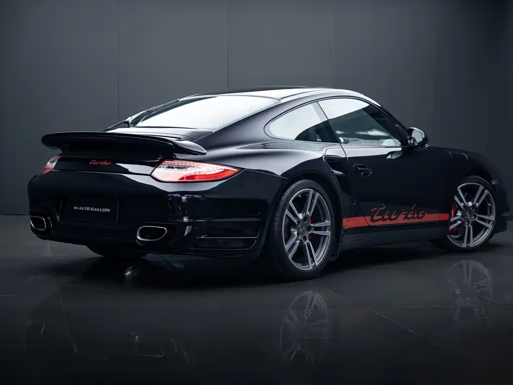 Porsche 911 2010 Turbo 3.8T