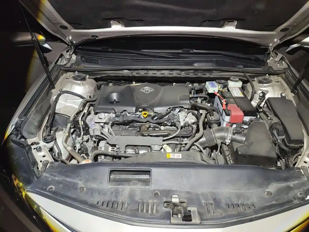 Toyota Camry — миниатюра 21