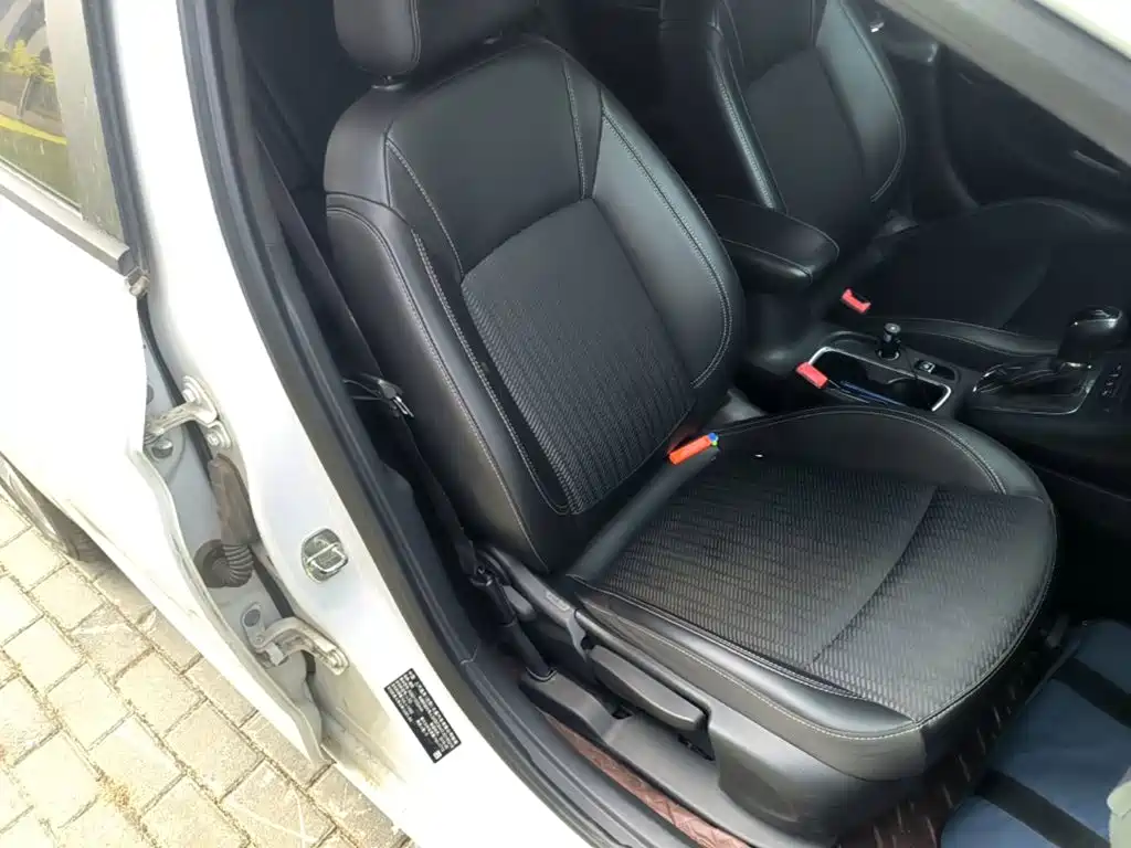 Buick Verano — миниатюра 25