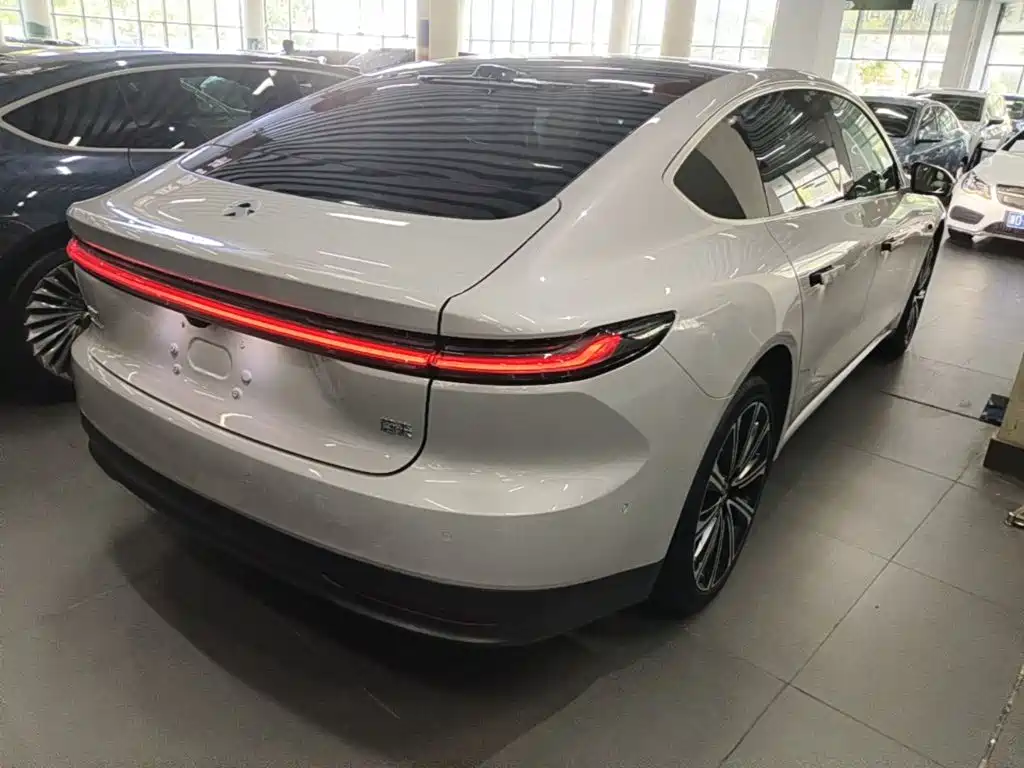 NIO ET7 — миниатюра 7