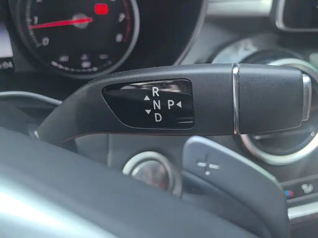 Mercedes-Benz C-Class — миниатюра 14