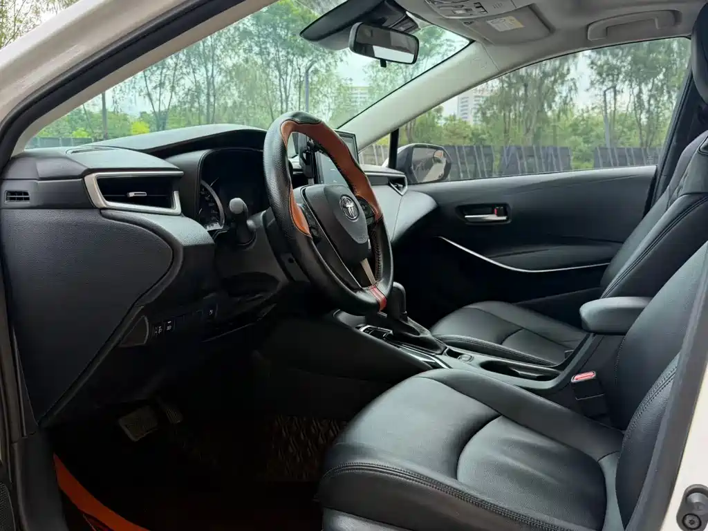 Toyota Corolla 2021 1.8L E-CVT Elite