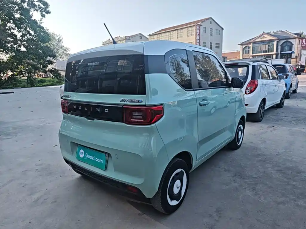 Wuling MINIEV — миниатюра 7