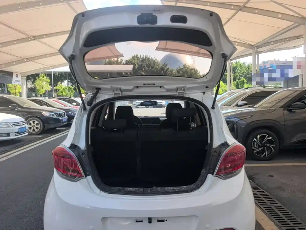 Changan Benben E-Star — миниатюра 19
