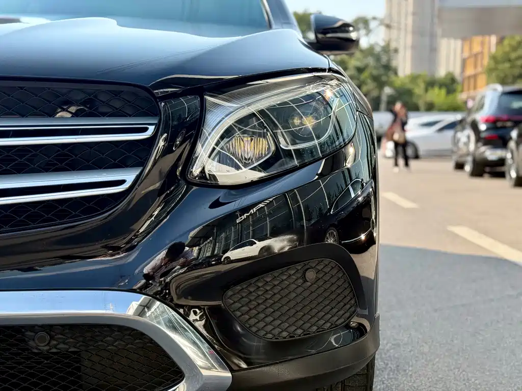 Mercedes-Benz GLC — миниатюра 10