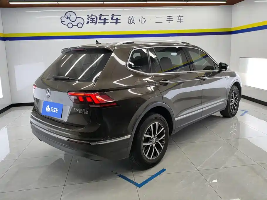 Volkswagen Tiguan L — миниатюра 3