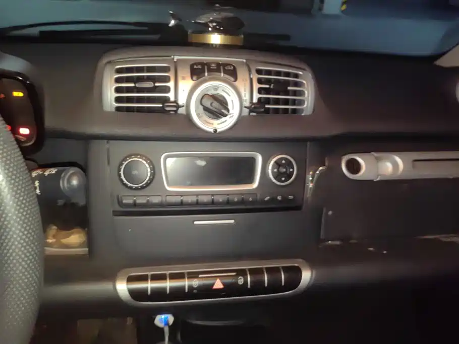 smart Smart Fortwo — миниатюра 13