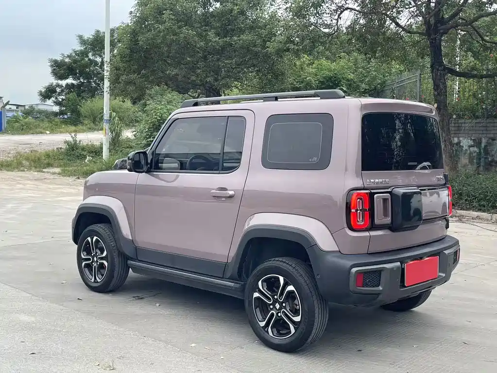 Baojun Yueye — миниатюра 7