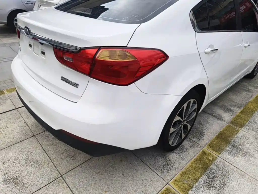 Kia K3 — миниатюра 8