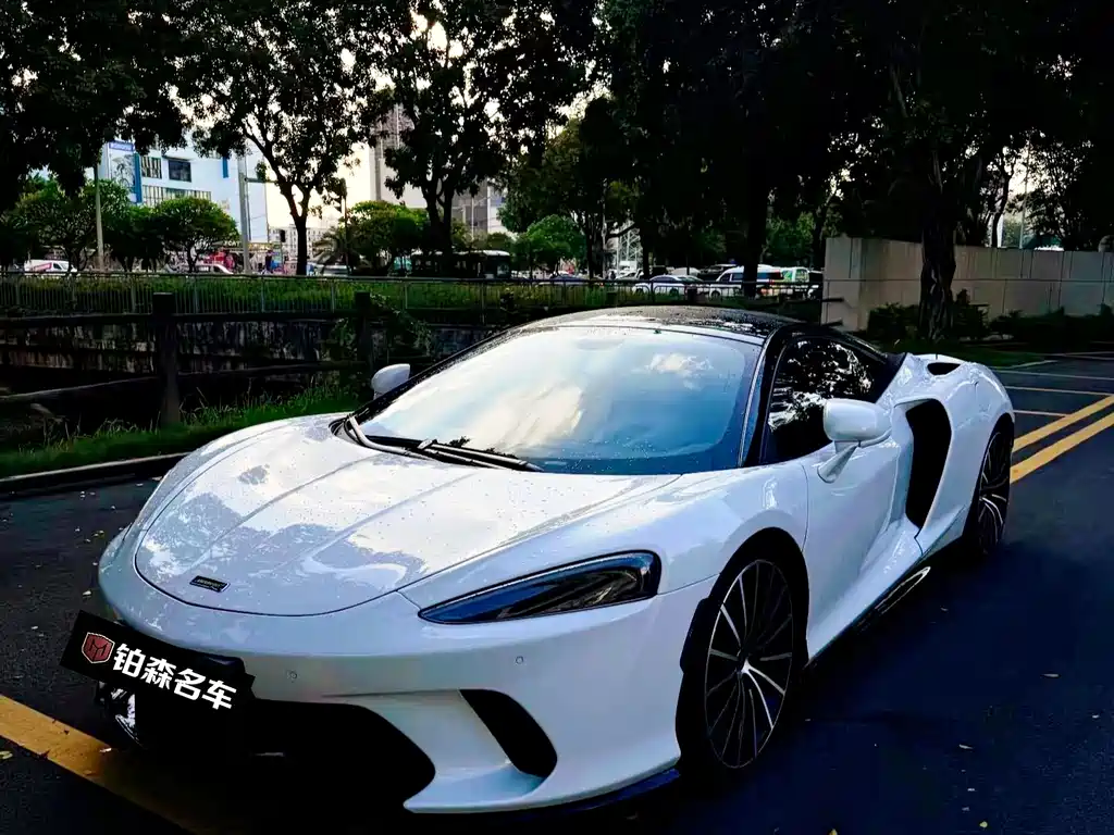 McLaren GT — миниатюра 2