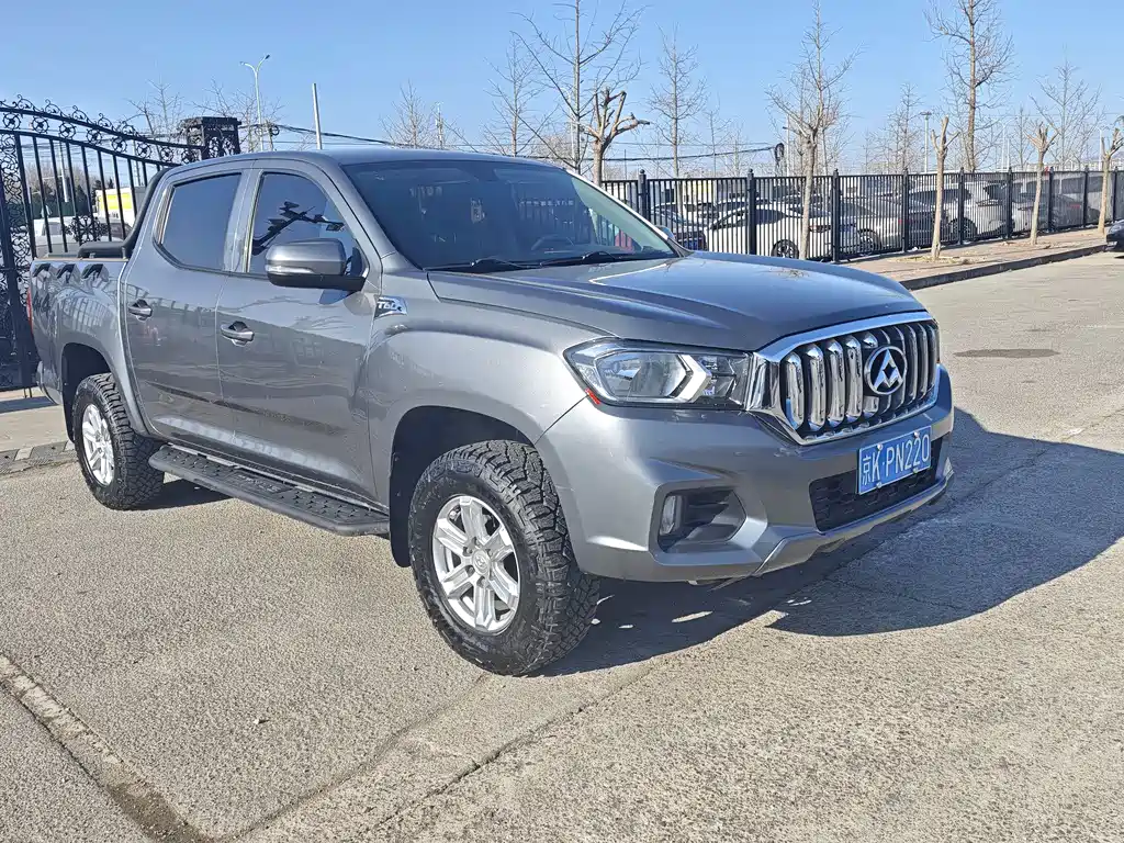 SAIC MAXUS CHASE T60