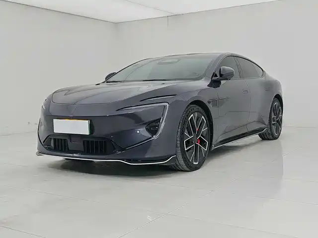 2024 Avatr 12