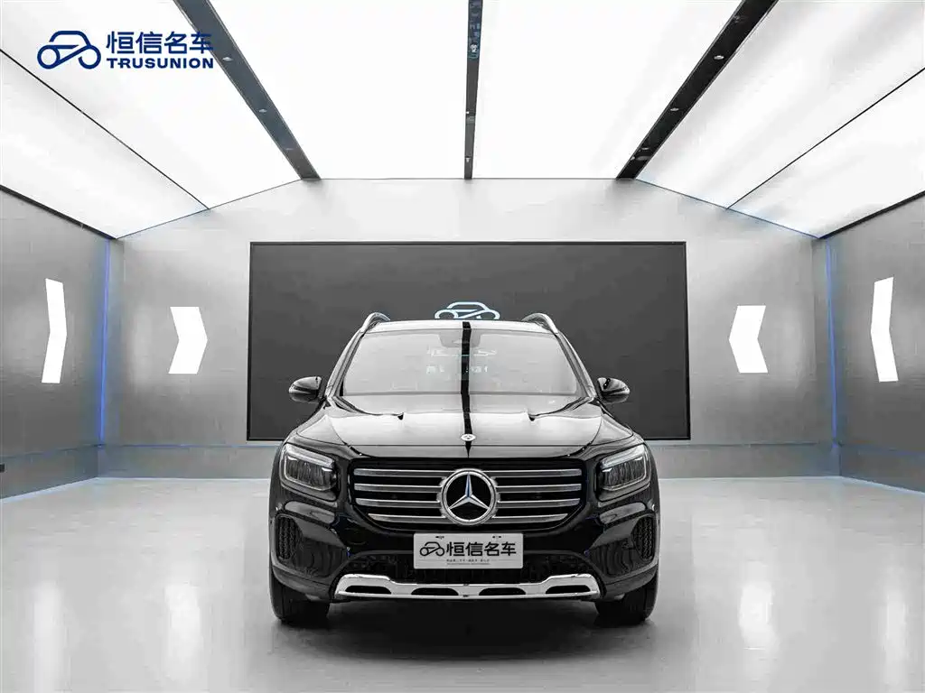 Mercedes-Benz GLB — миниатюра 2