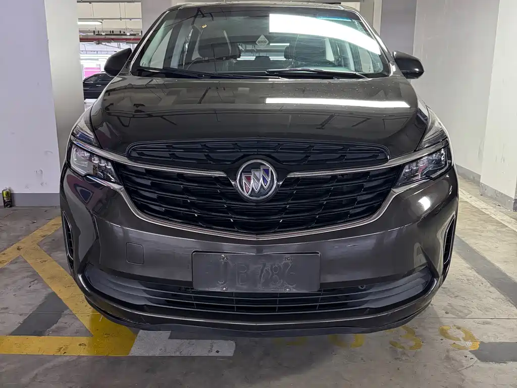 Buick GL8 — миниатюра 2
