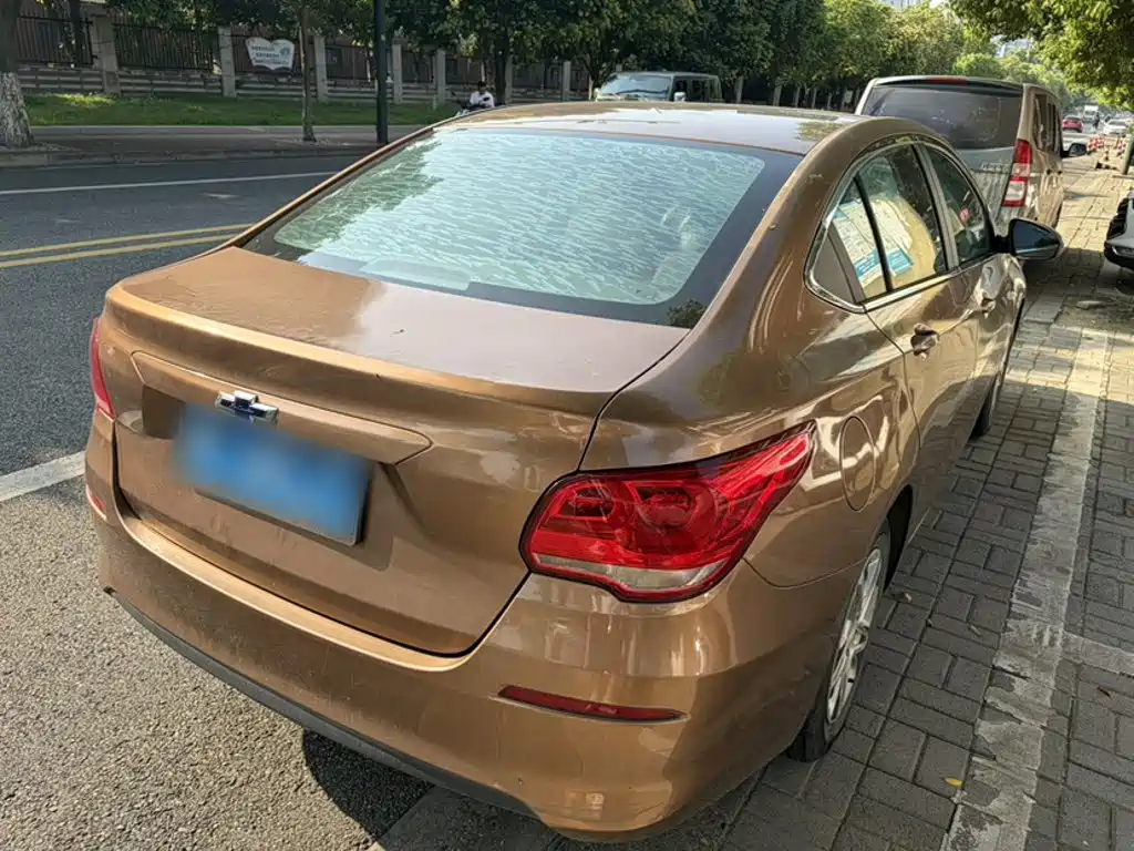 Chevrolet Cavalier — миниатюра 25