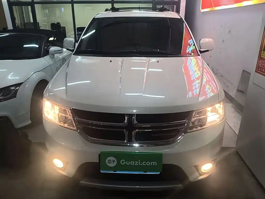 Dodge Journey — миниатюра 3