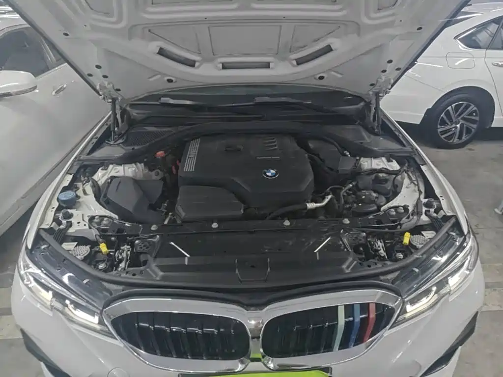 BMW 3 Series — миниатюра 20