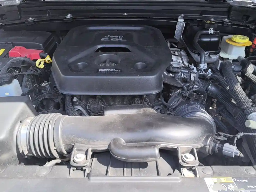 Jeep Wrangler PHEV — миниатюра 21