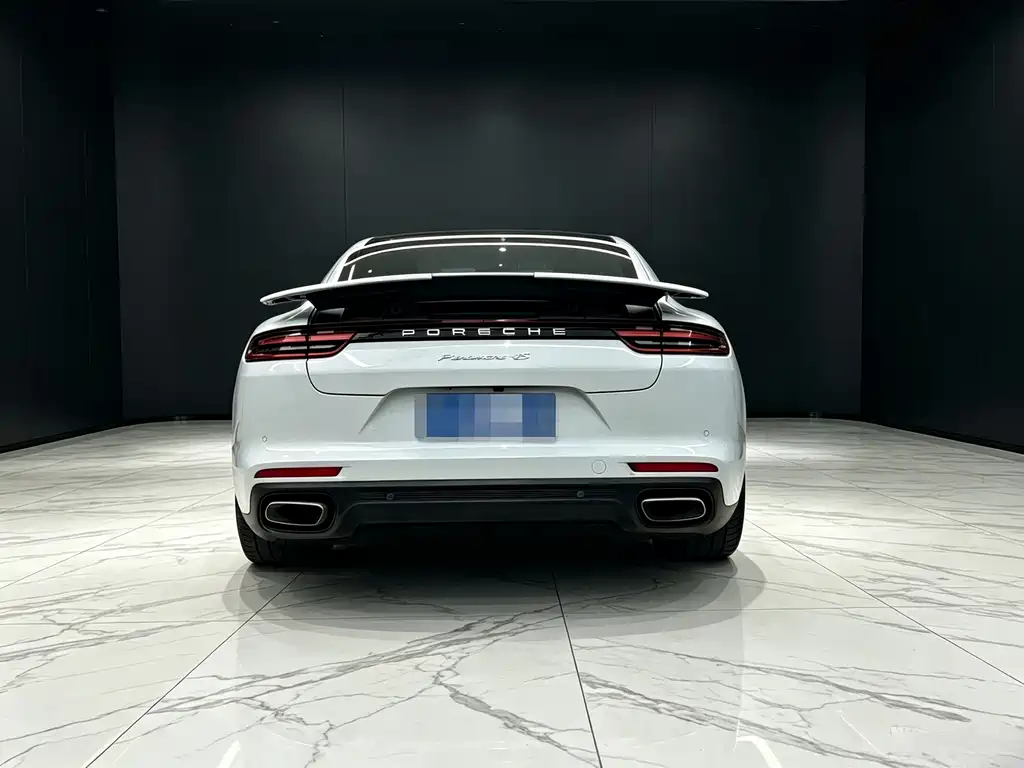 Porsche Panamera — миниатюра 8