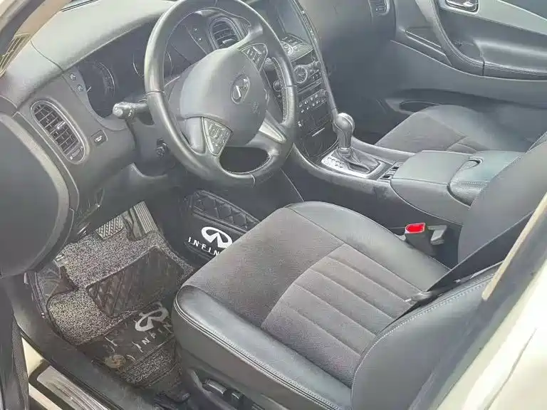 Infiniti QX50 — миниатюра 4