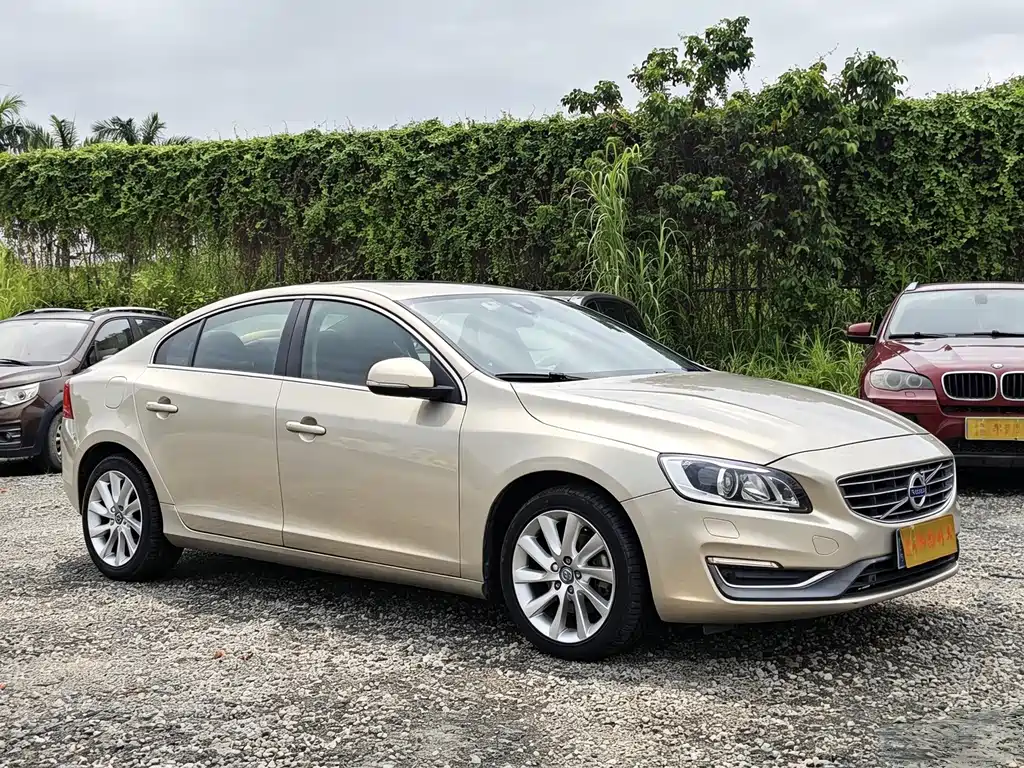 Volvo S60 — миниатюра 3