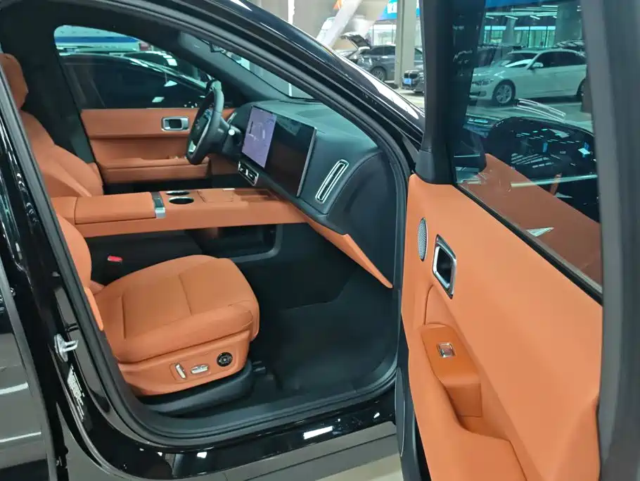 Li Auto Li L6 — миниатюра 8