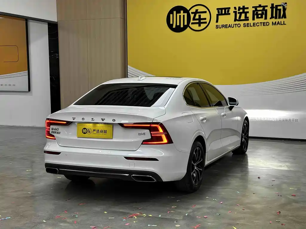 Volvo S60 — миниатюра 7