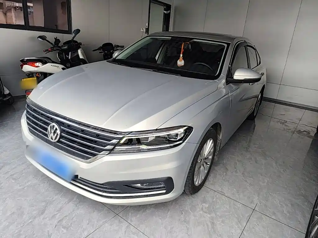 Volkswagen Lavida — миниатюра 2