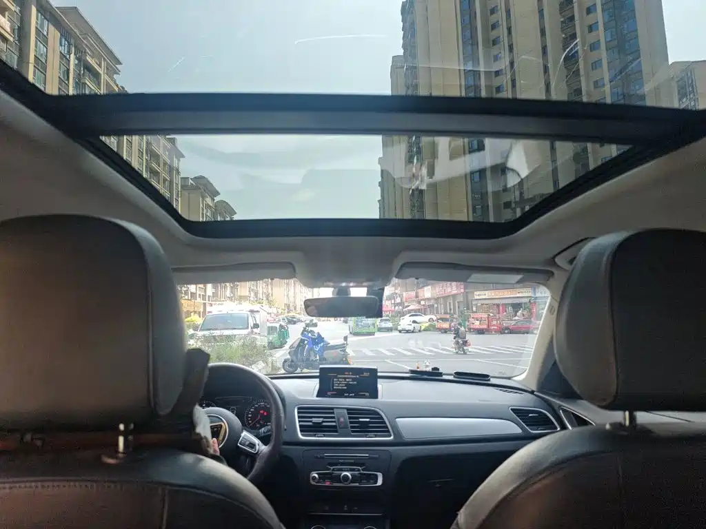 Audi Q3 — миниатюра 14