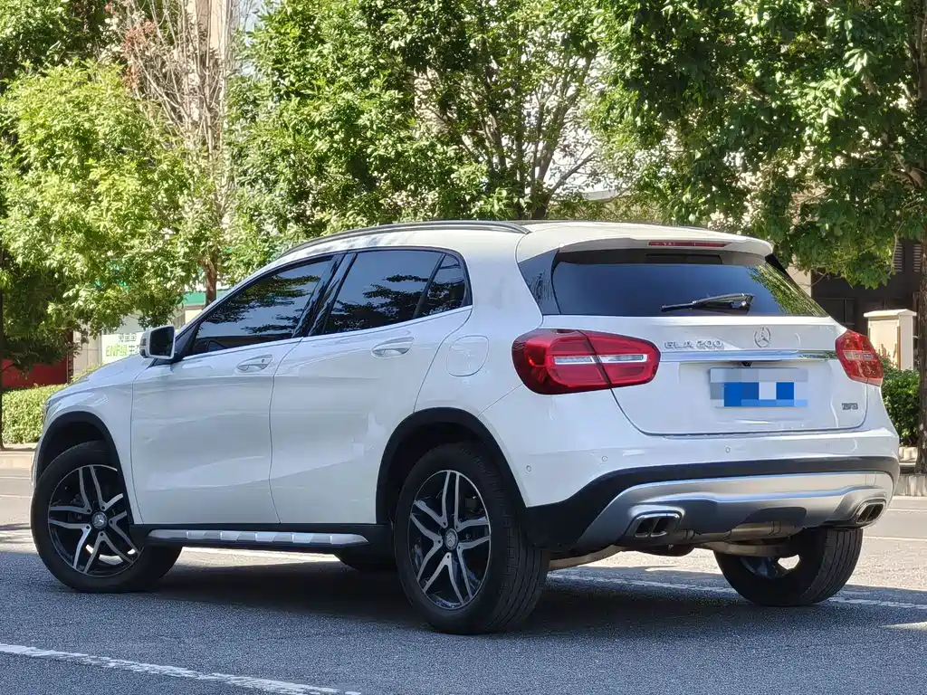 Mercedes-Benz GLA — миниатюра 3