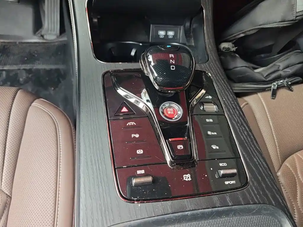 BYD Han — миниатюра 14