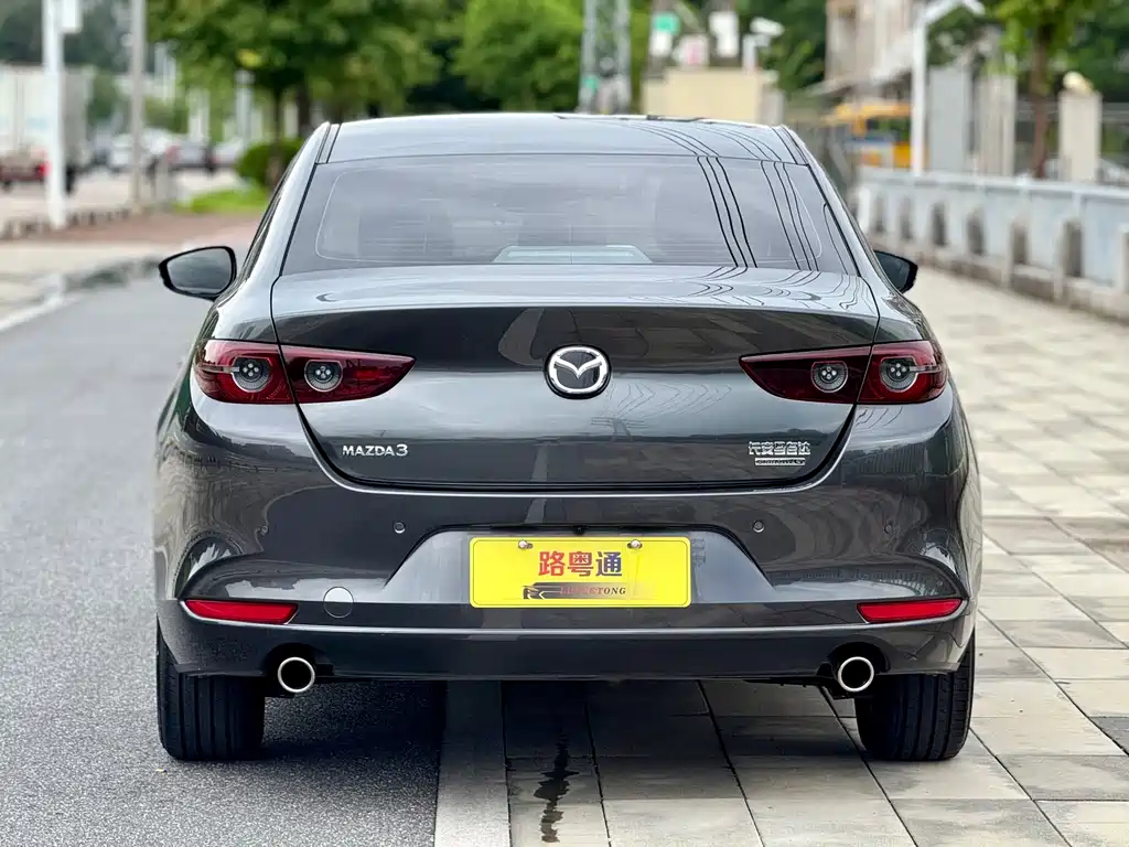 Mazda 3 Axela — миниатюра 5