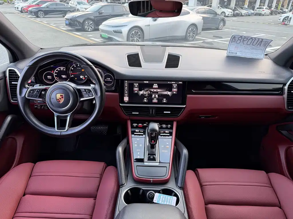 Porsche Cayenne — миниатюра 5