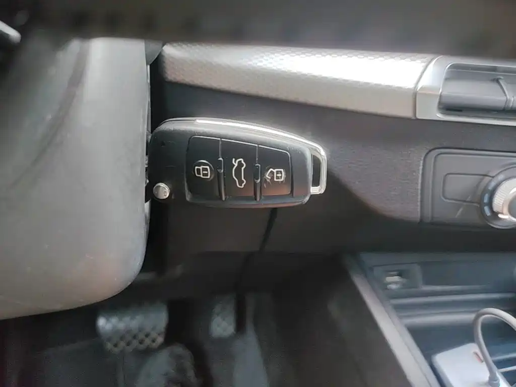 Audi Q2L — миниатюра 9