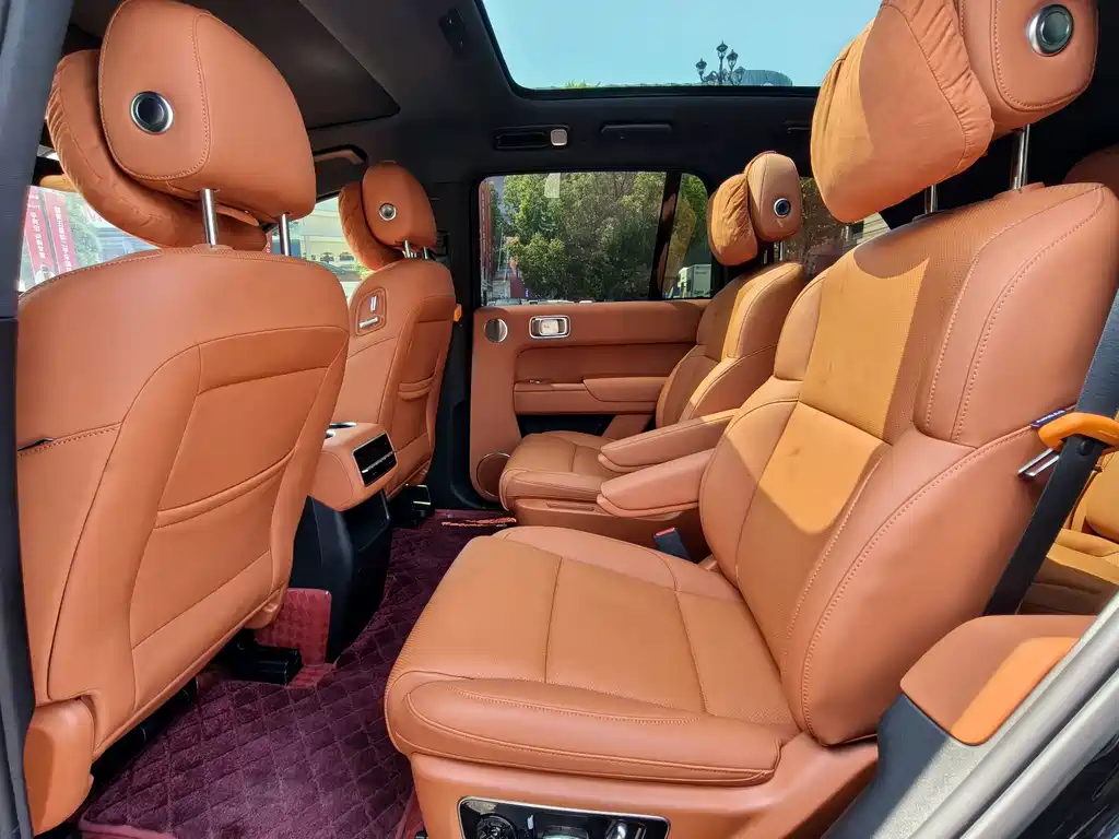 Li Auto Li L8 — миниатюра 23
