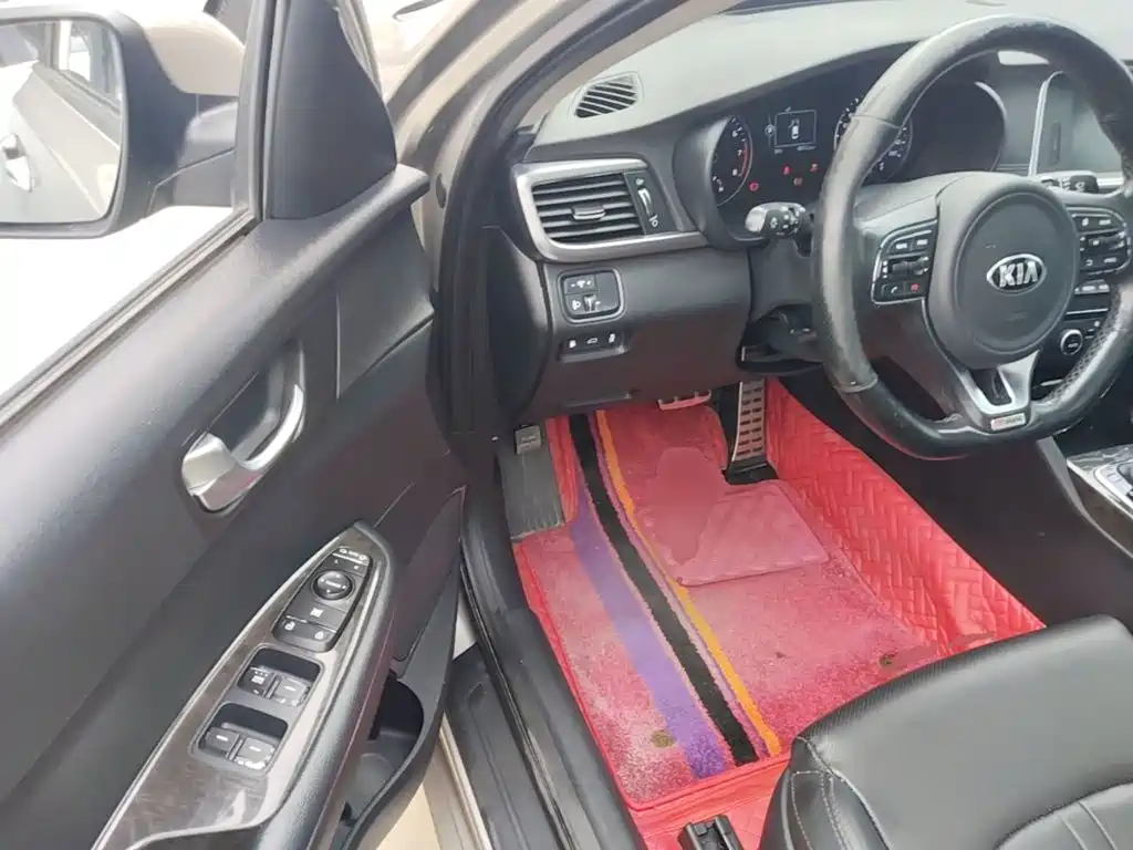 Kia K5 — миниатюра 16