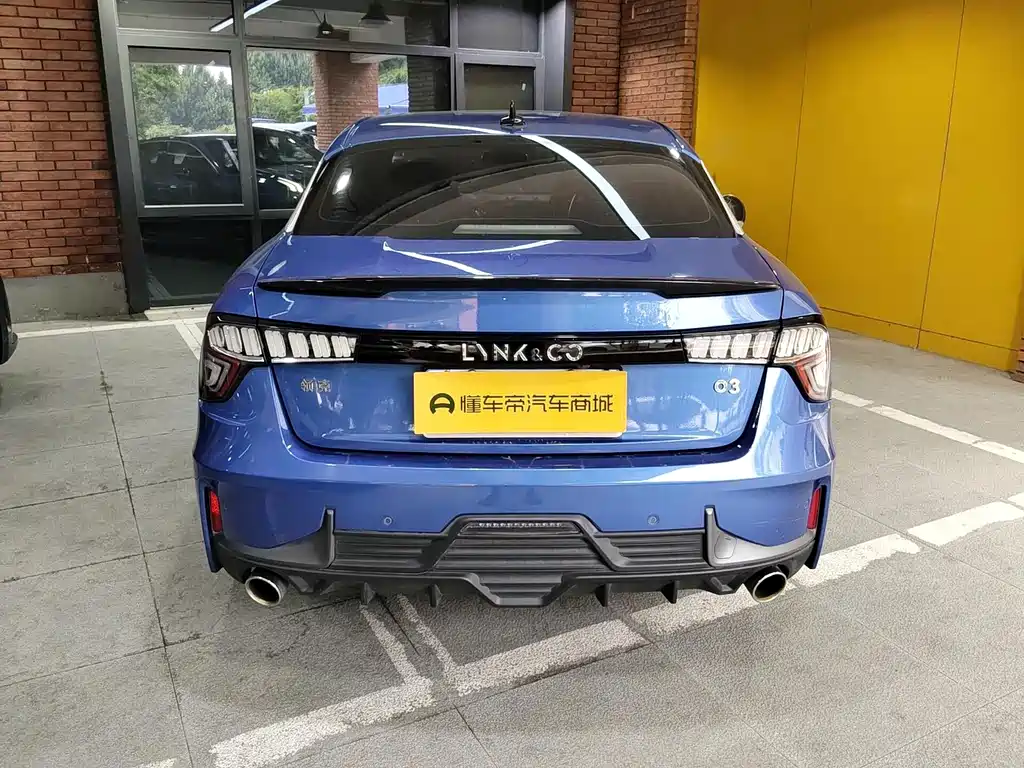 Lynk & Co 03 — миниатюра 8