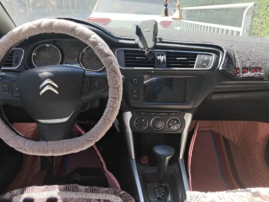 Citroen C3-XR — миниатюра 12