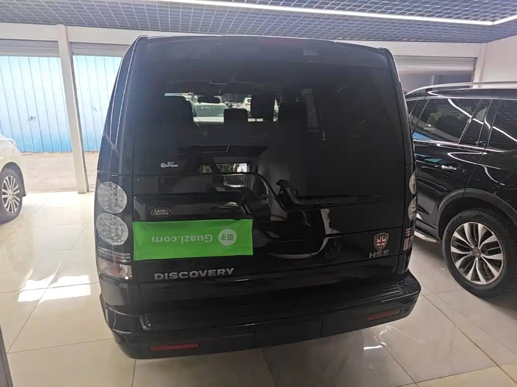 Land Rover Discovery — миниатюра 6
