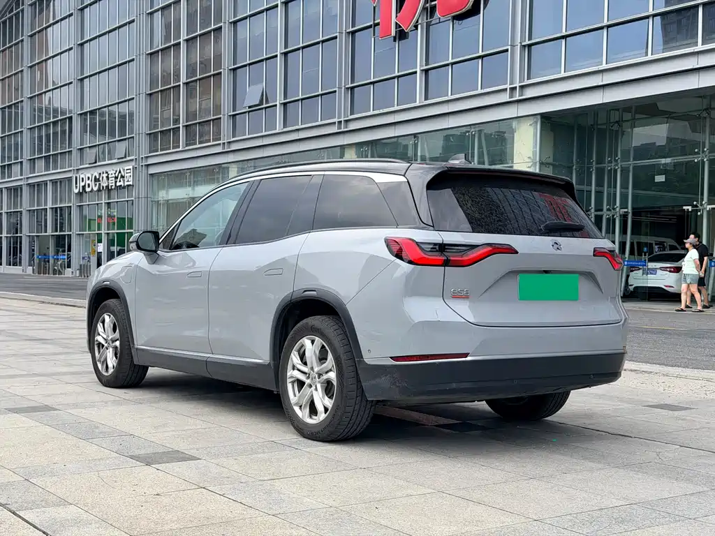 NIO ES8 — миниатюра 6