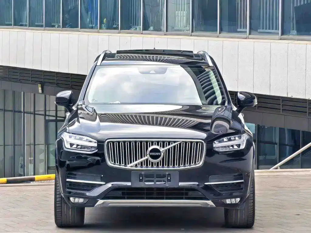 Volvo XC90 2019 T5 7 мест V