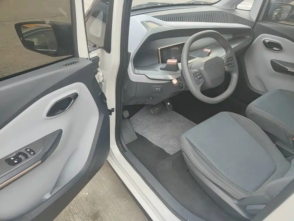 Baojun E200 — миниатюра 16
