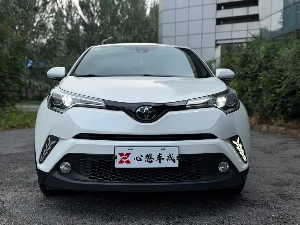 Toyota C-HR — миниатюра 2
