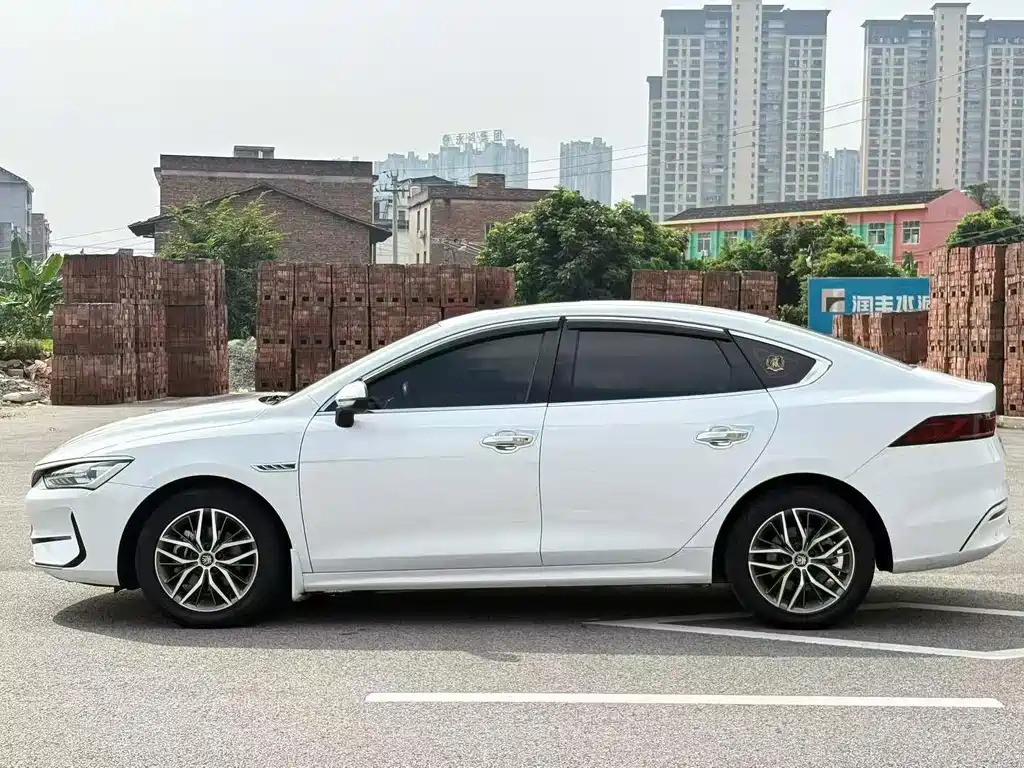 BYD Qin PLUS — миниатюра 8