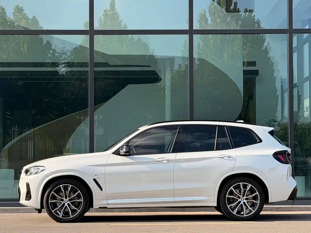 BMW X3 — миниатюра 3
